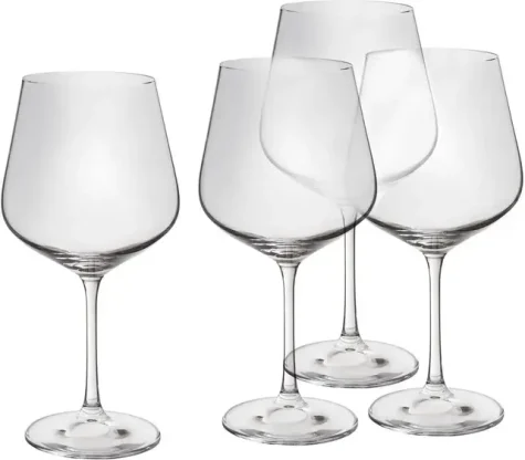 Splendido red wine glass with large bowl designed for red wine aroma